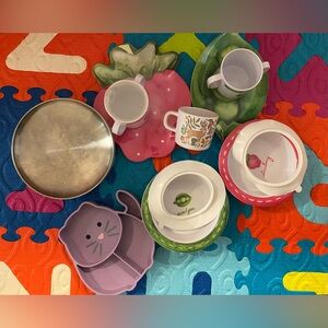 Baby/toddler plates and cups